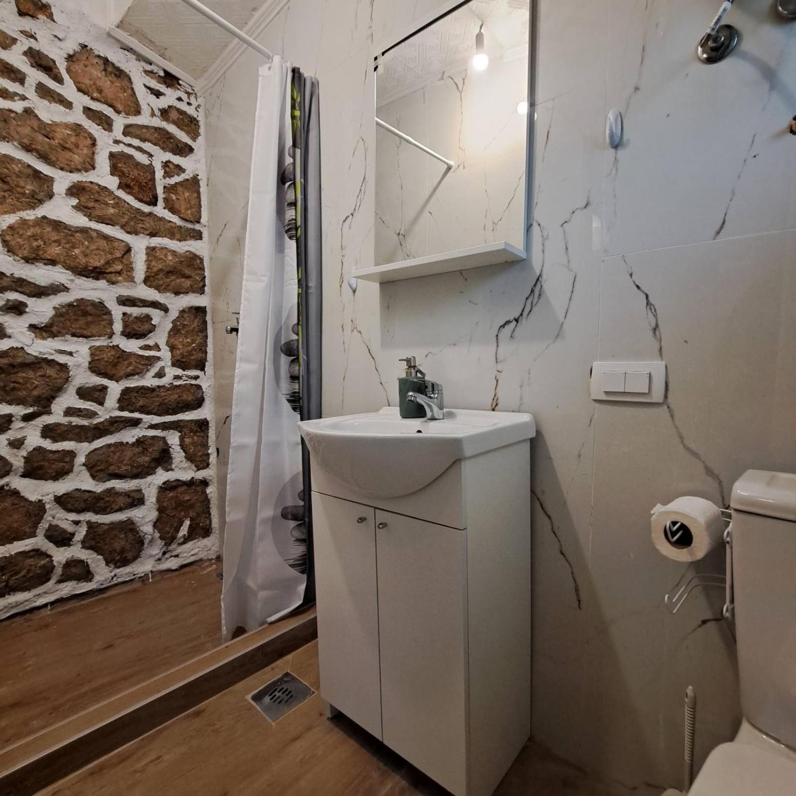 Unique Apartment Centar 波德戈里察 外观 照片